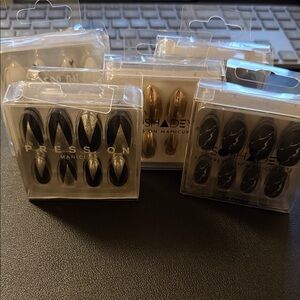 Manicure Set - Black and Gold